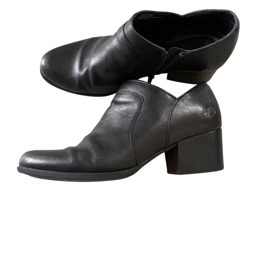 Born Shari II black leather booties  size 9